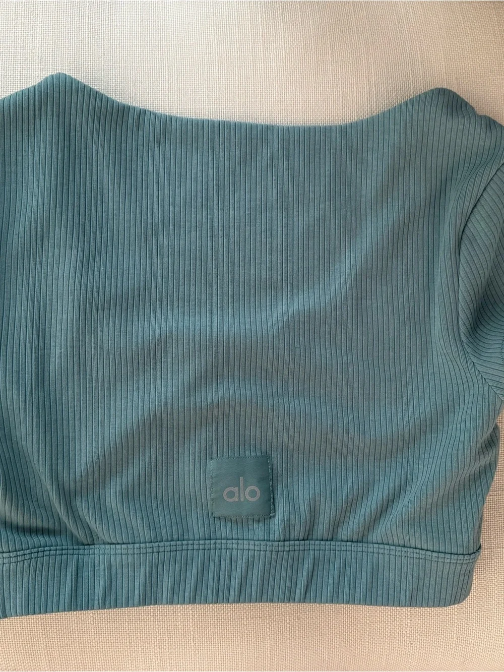 Alo Blissful Henley Crop Women's Soft Seagrass Button-Front